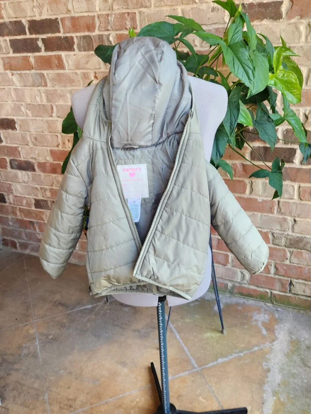 Carter's Kids Lightweight Puffer Jacket with Hood – Size: 2T – Olive Green/Sage
